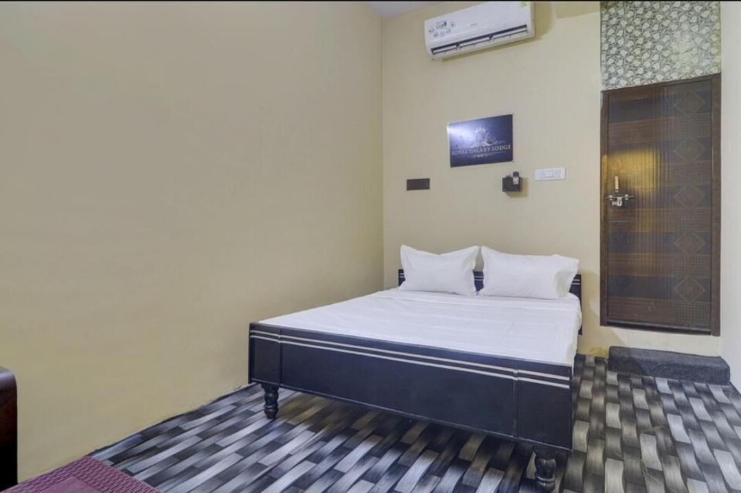 The Royal Galaxy Hotel Hyderabad Luaran gambar